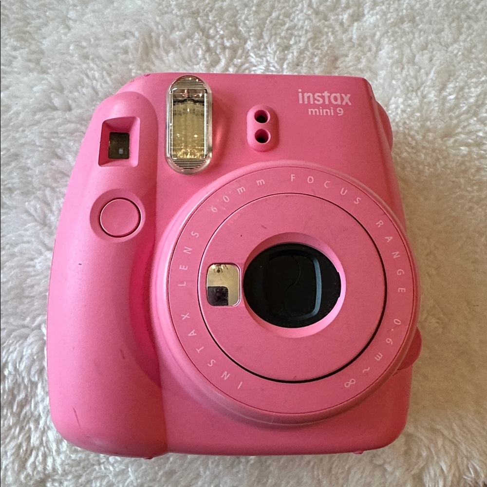 Instax mini 9 camera
Camera